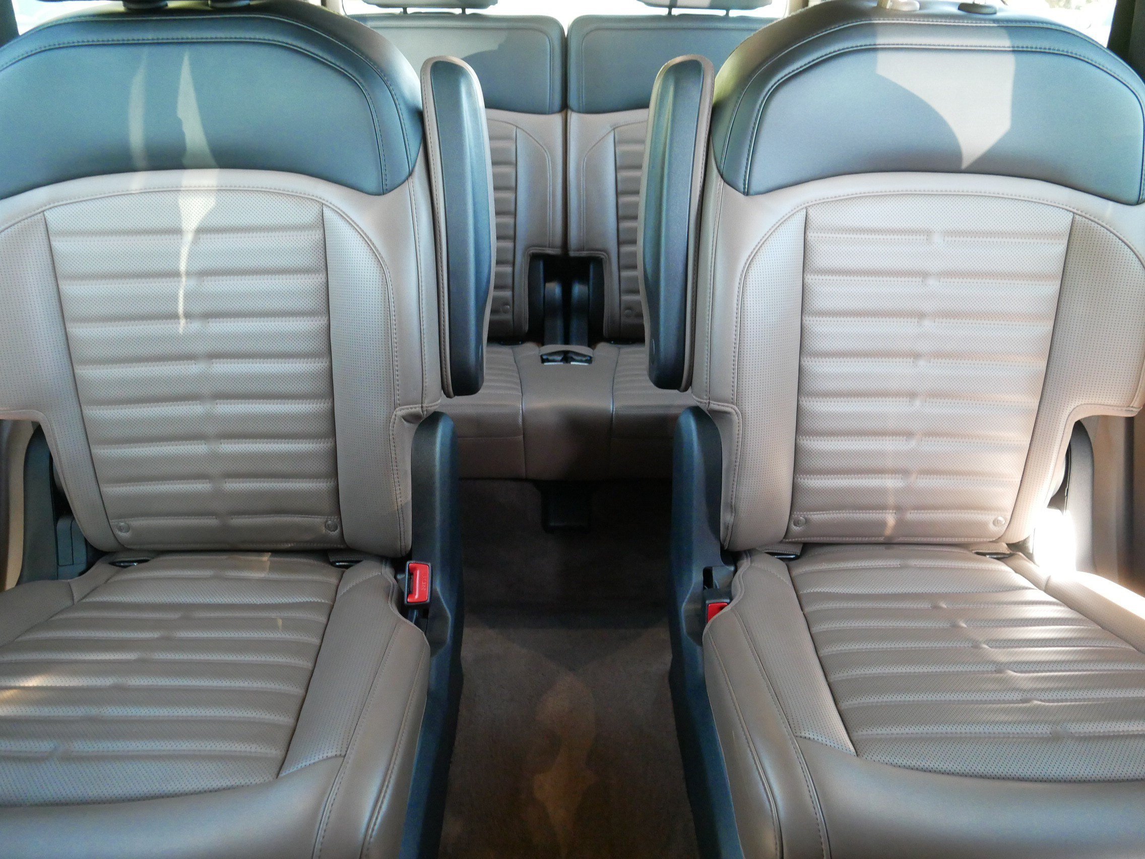 Certified Used 2024 Ocean Blue Kia Land image 13