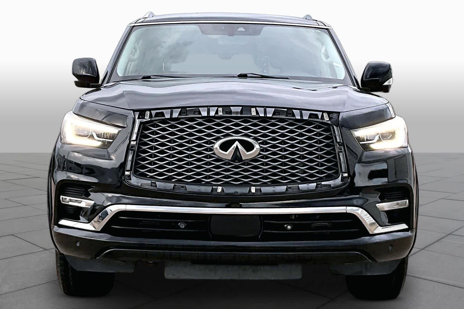 Used 2020 Black Obsidian INFINITI LUXE image 4