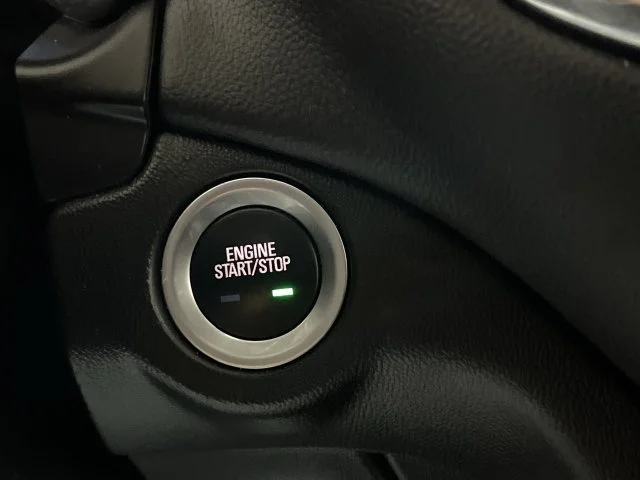 2021 Chevrolet Equinox LT - Photo 17