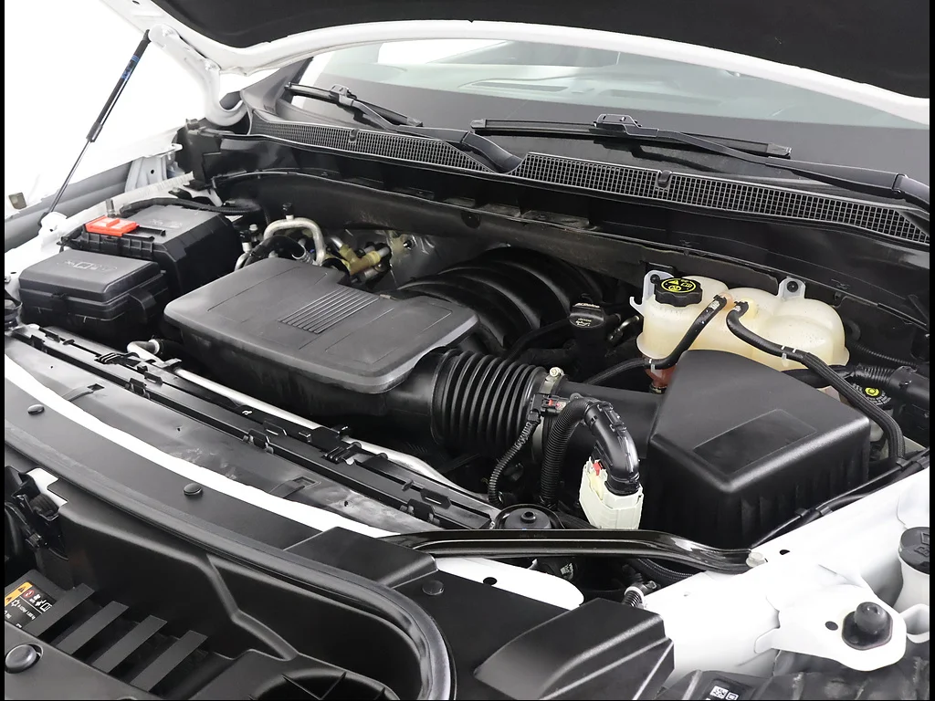 Used 2023 Summit White Chevrolet RST image 12