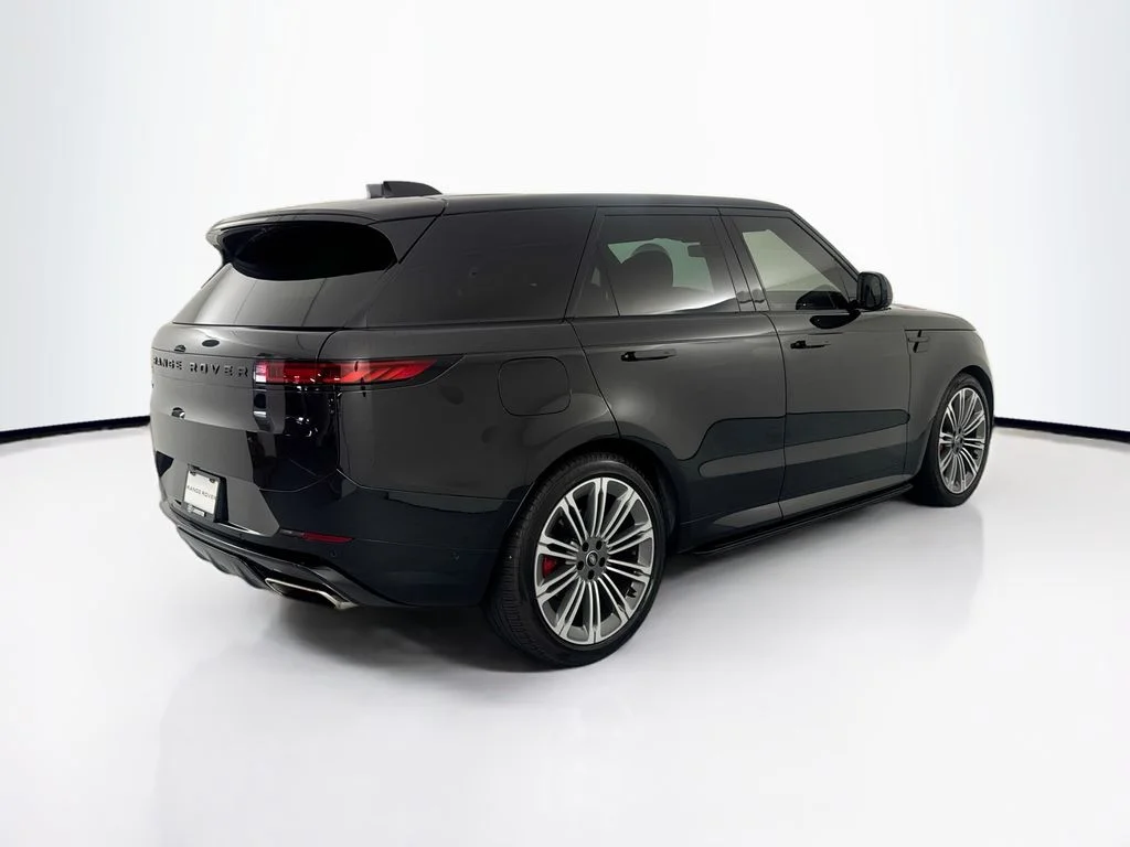 Certified Used 2024 Black Land Rover Dynamic SE image 5