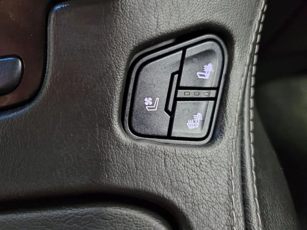 Certified Used 2018 White Chevrolet Premier image 44