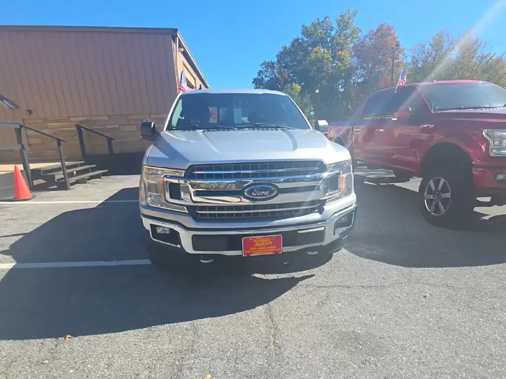 Used 2019 Silver Ford XLT image 1