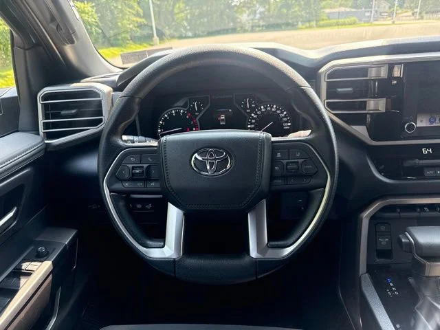 New 2026 Magnetic Gray Meta Toyota SR5 image 19