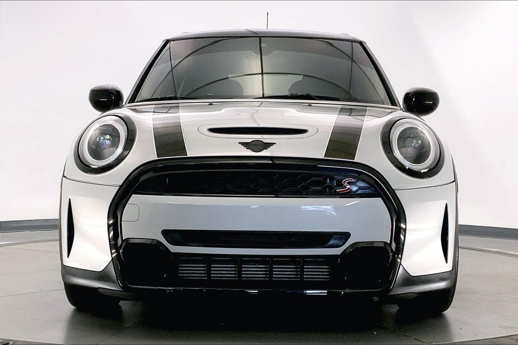 Certified Used 2023 White Silver MINI Signature image 2