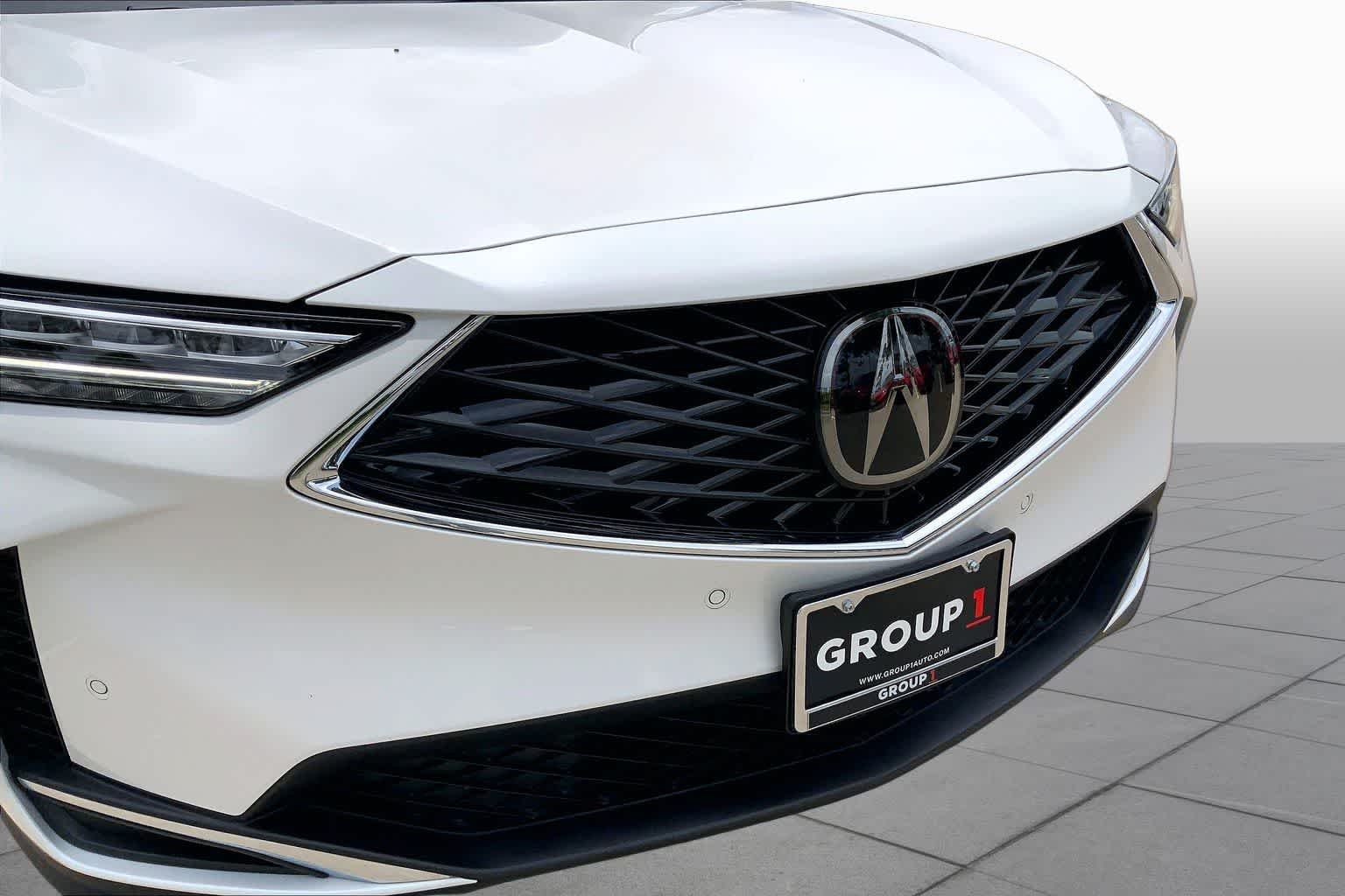 Used 2026 Platinum White Pearl Acura w/Technology Package image 28
