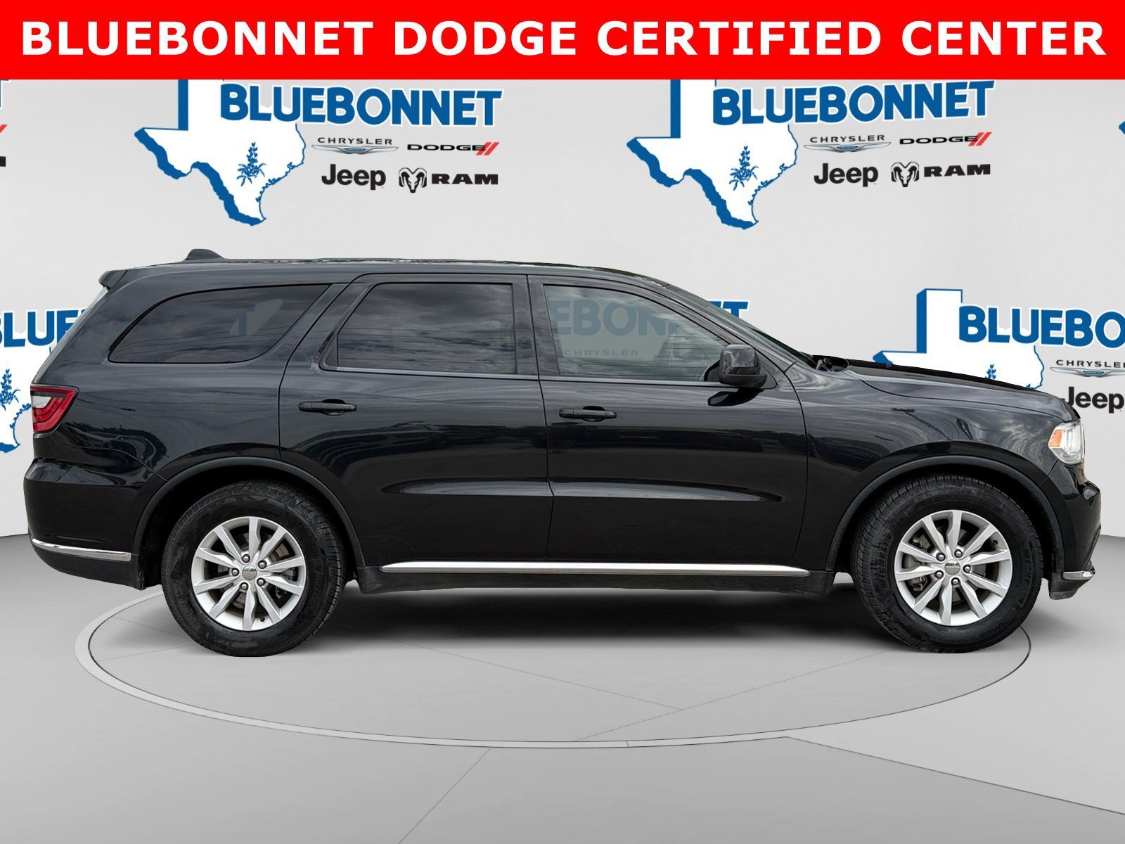 Used 2015 Brilliant Black Crystal Pearlcoat Dodge SXT image 4