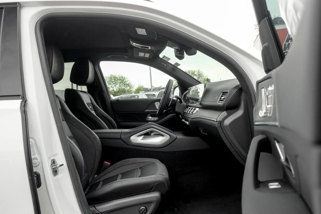 New 2026 Polar White Mercedes-Benz GLE 53 AMG® image 61