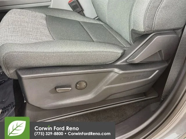 New 2026 Carbonized Gray Metallic Ford XLT image 22