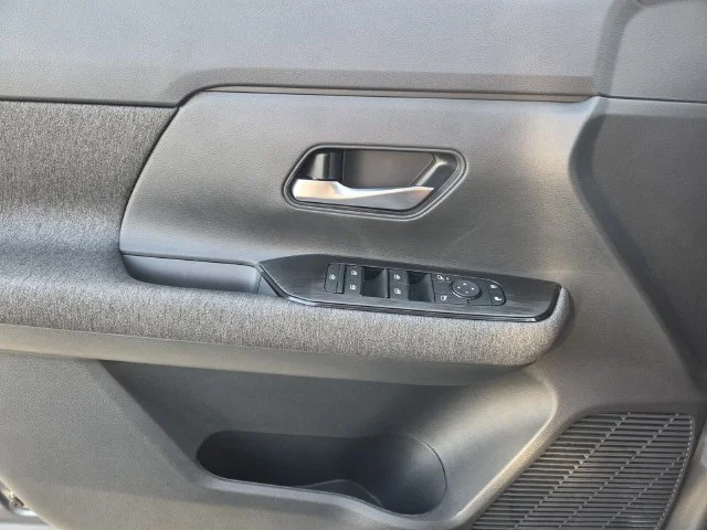 New 2027 Gun Metallic Nissan SV image 21