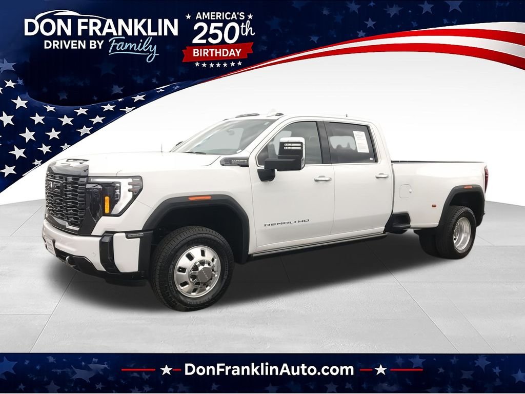 Used 2024 White GMC Denali Ultimate image 1