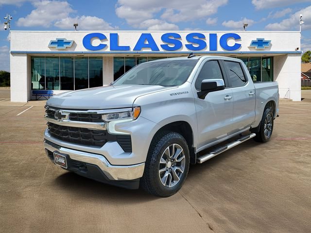 2022 Chevrolet Silverado 1500 LT - Photo 3