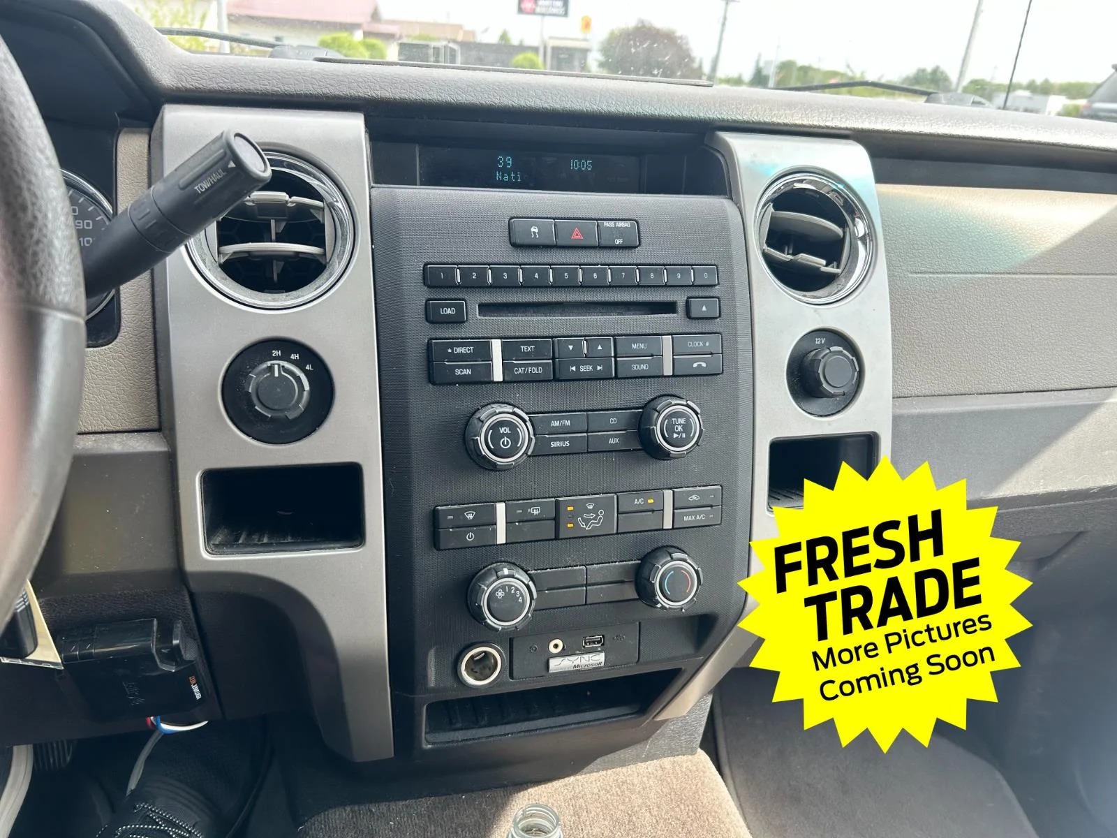 Used 2010 Royal Red Metallic Ford Lariat image 8