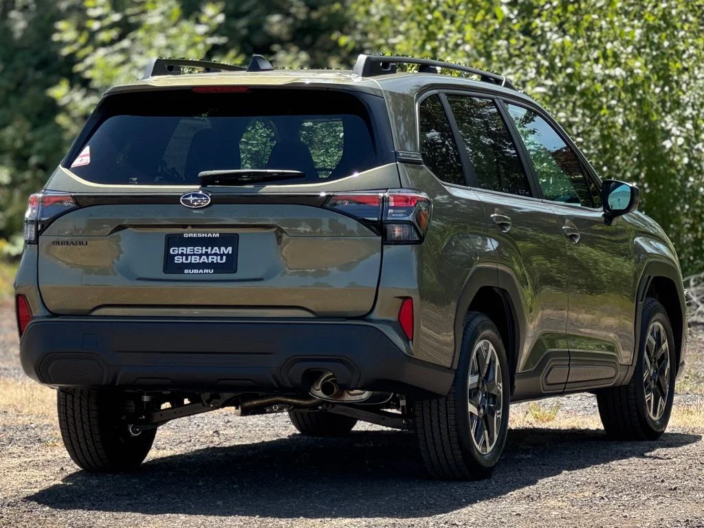 New 2026 AUTUMN GREEN METALLIC Subaru Premium image 57