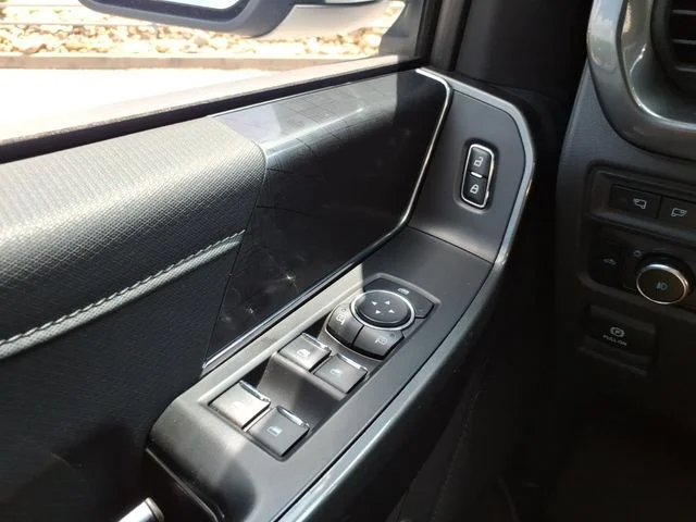 Used 2023 Silver Ford XLT image 21