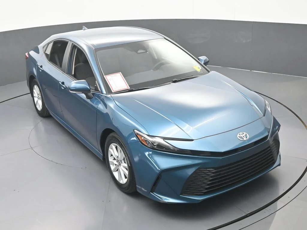 Used 2025 Ocean Toyota LE image 51