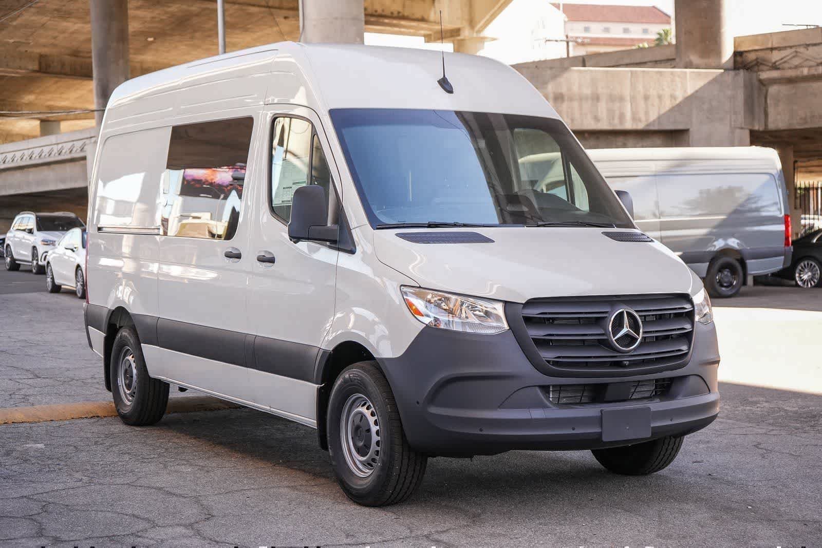 New 2026 Gray White Mercedes-Benz Crew 144WB High Roof RWD 2.0L I4 Diesel Turbo SO image 3