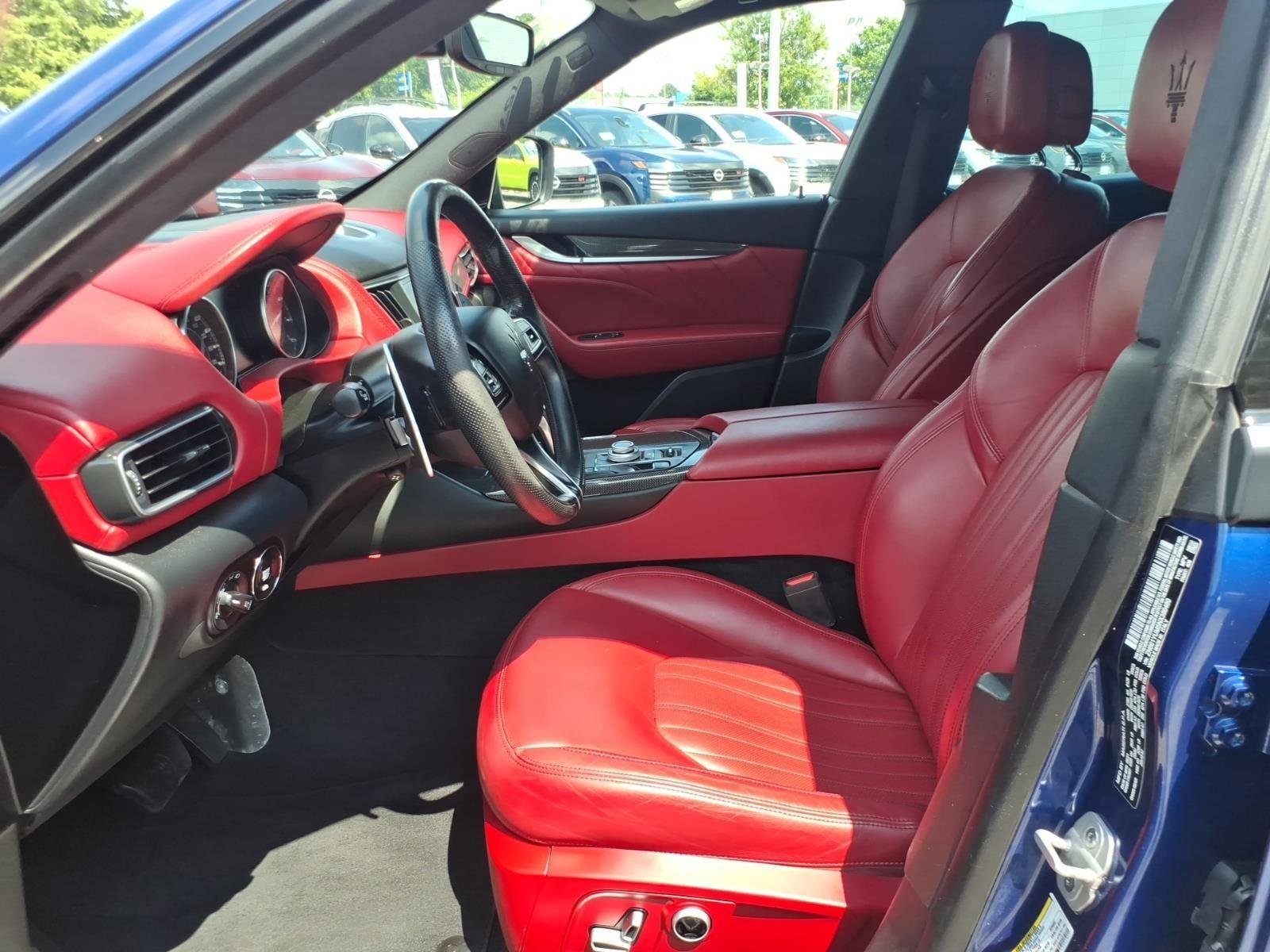 Used 2022 Blu Emozione Metallic Maserati Modena image 11