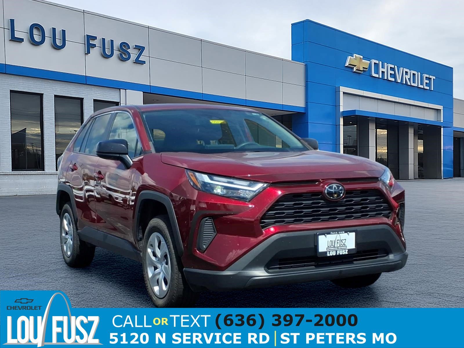 2023 Toyota RAV4 LE AWD's photo