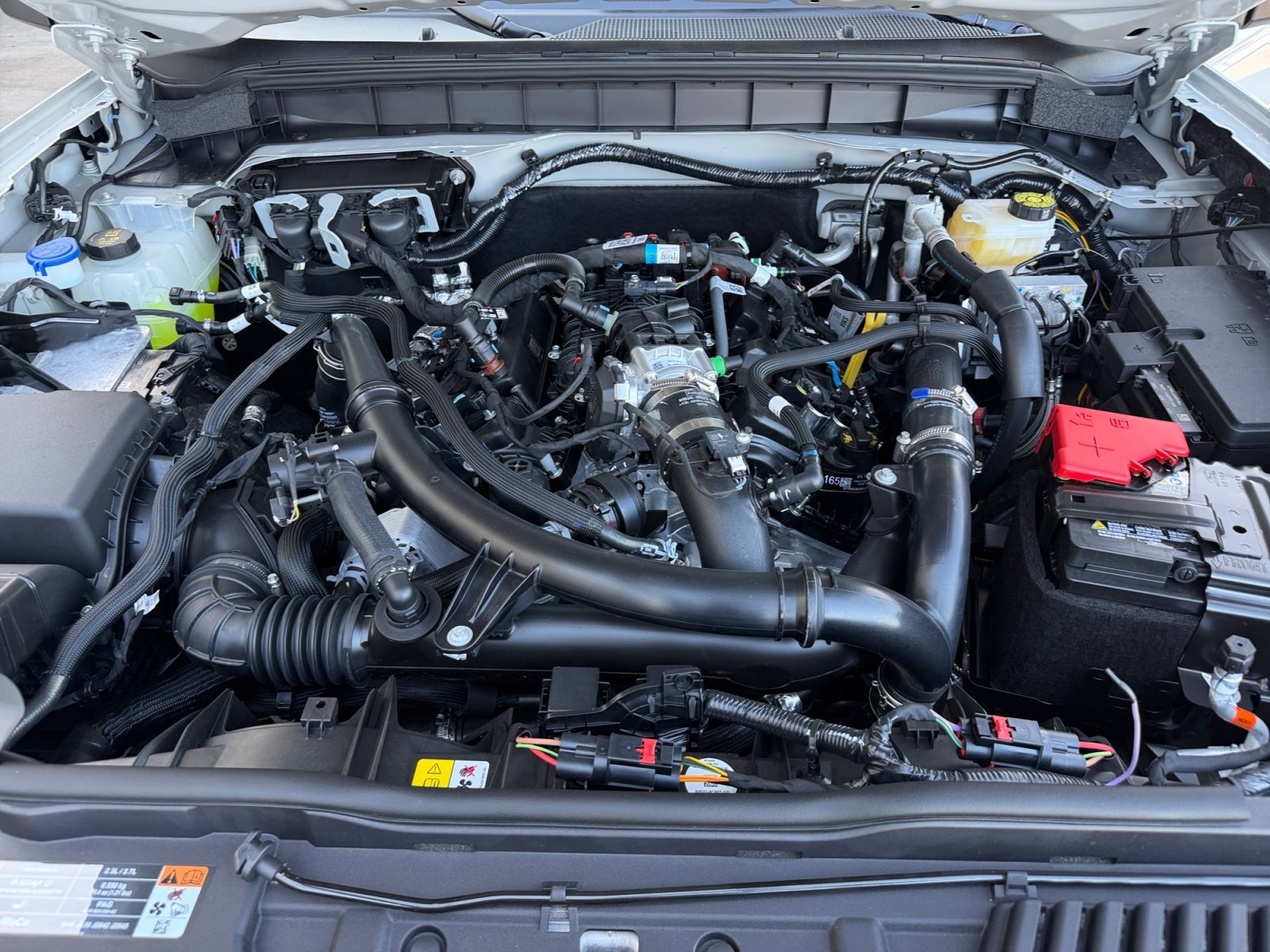 New 2026 Avalanche Gray Ford Outer Banks image 20
