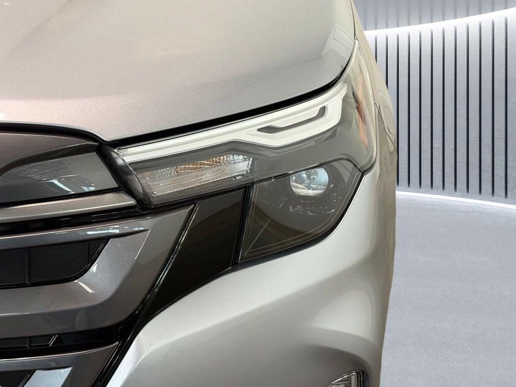 Used 2025 Silver Subaru Premium image 23