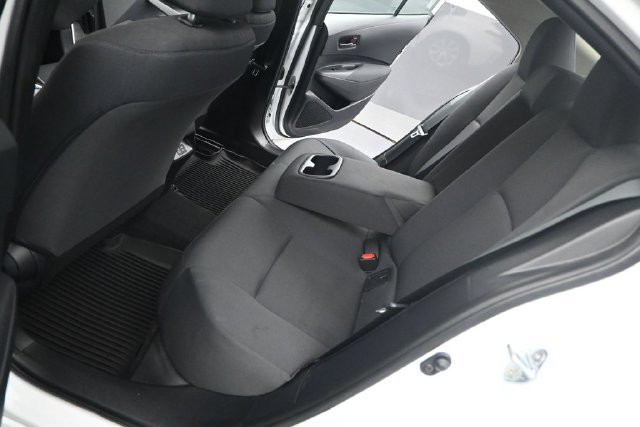 Used 2025 Ice Cap Toyota LE image 13