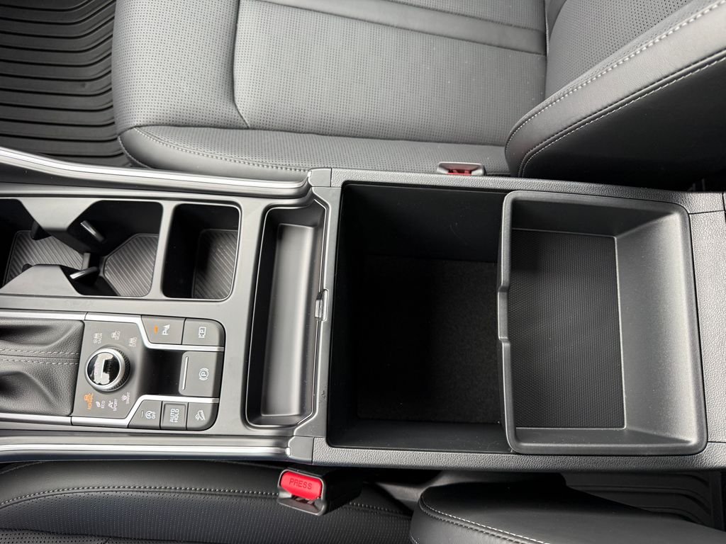 New 2026 Glacial White Pearl Kia S image 31