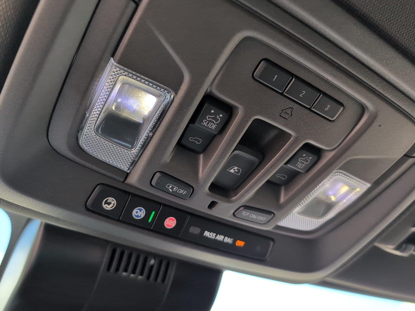 Used 2025 Sterling Metallic GMC Denali image 23
