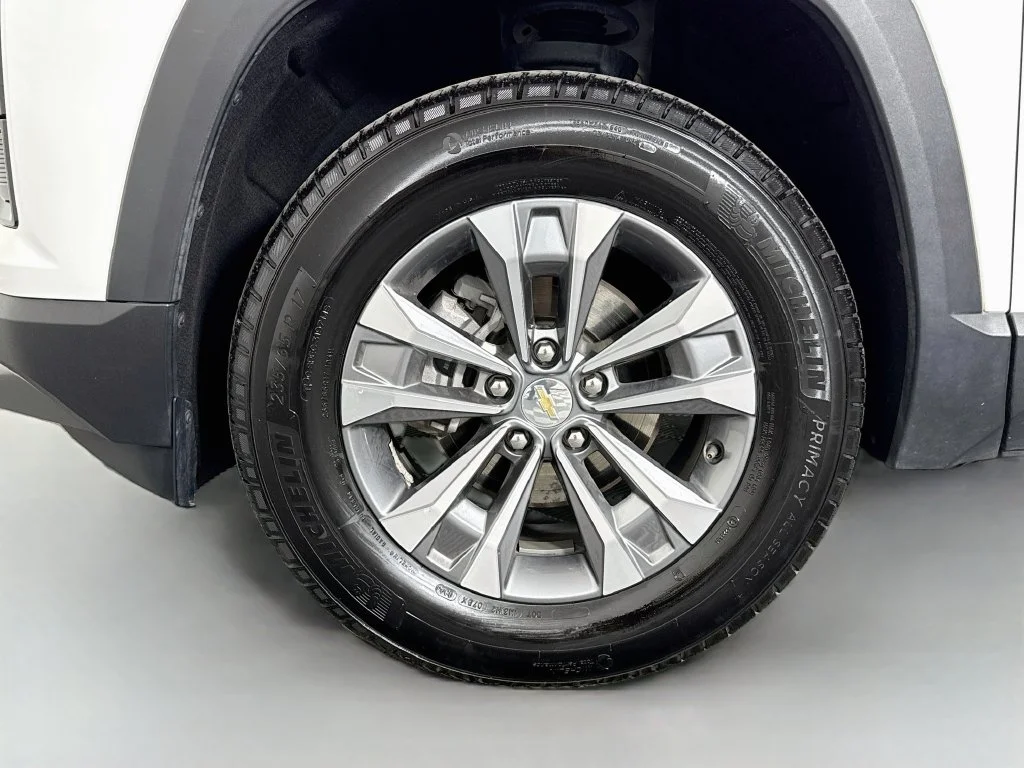 Used 2026 White Chevrolet LT image 29
