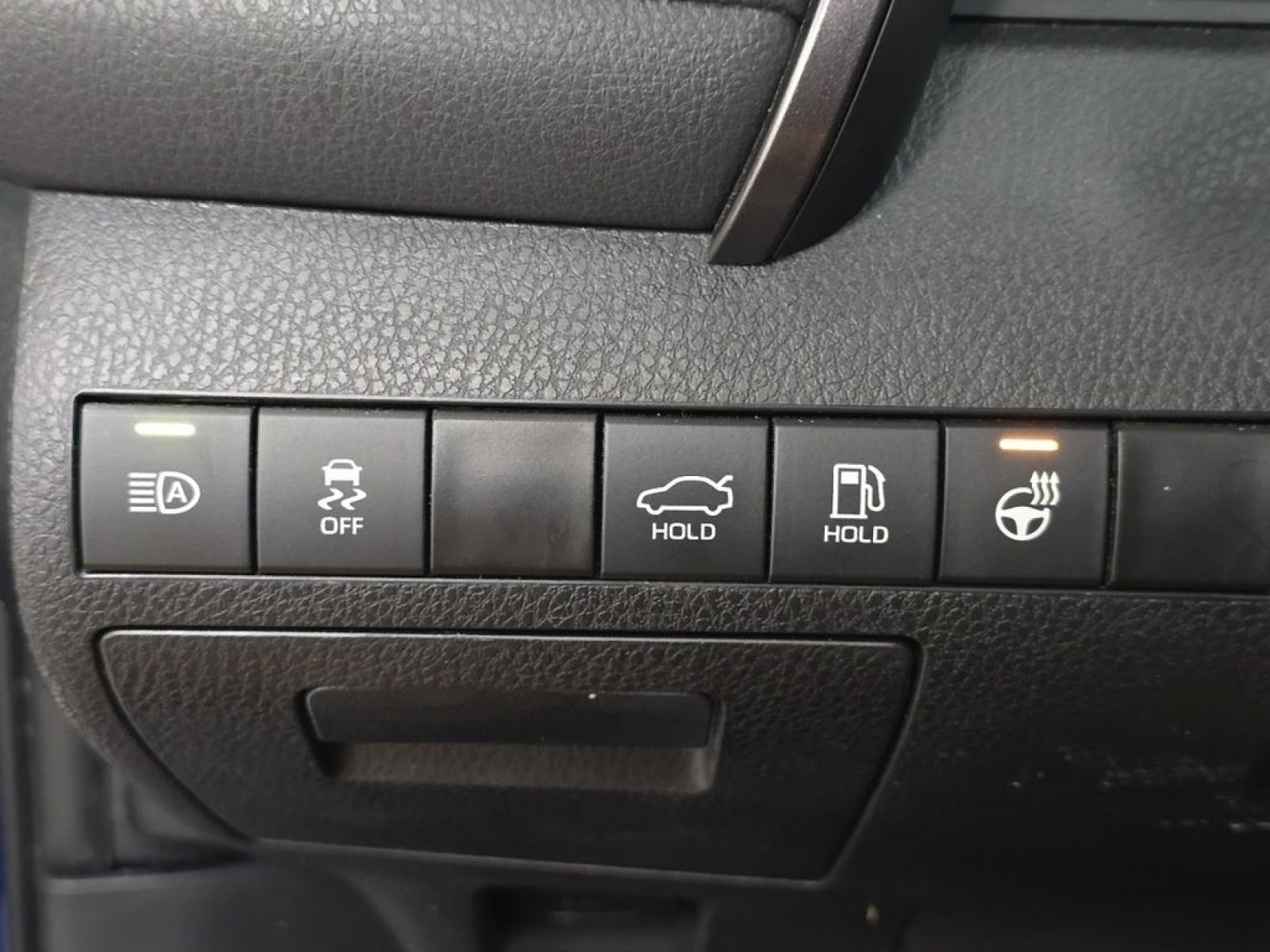 2023 Toyota Camry XSE - Photo 8