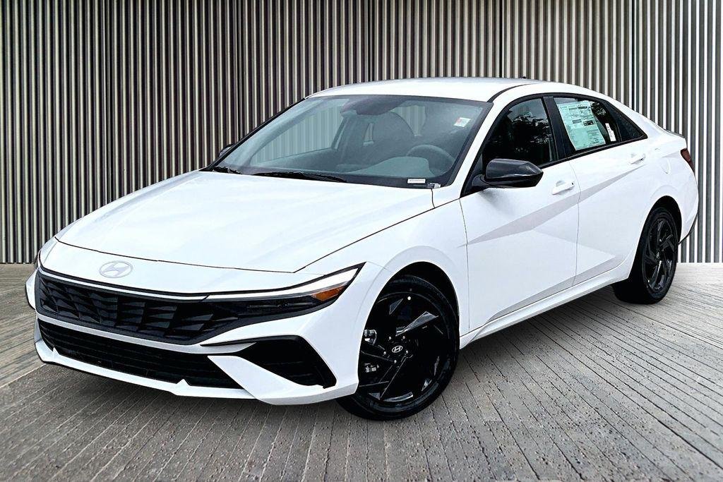 New 2026 Serenity White Hyundai SEL Sport image 2