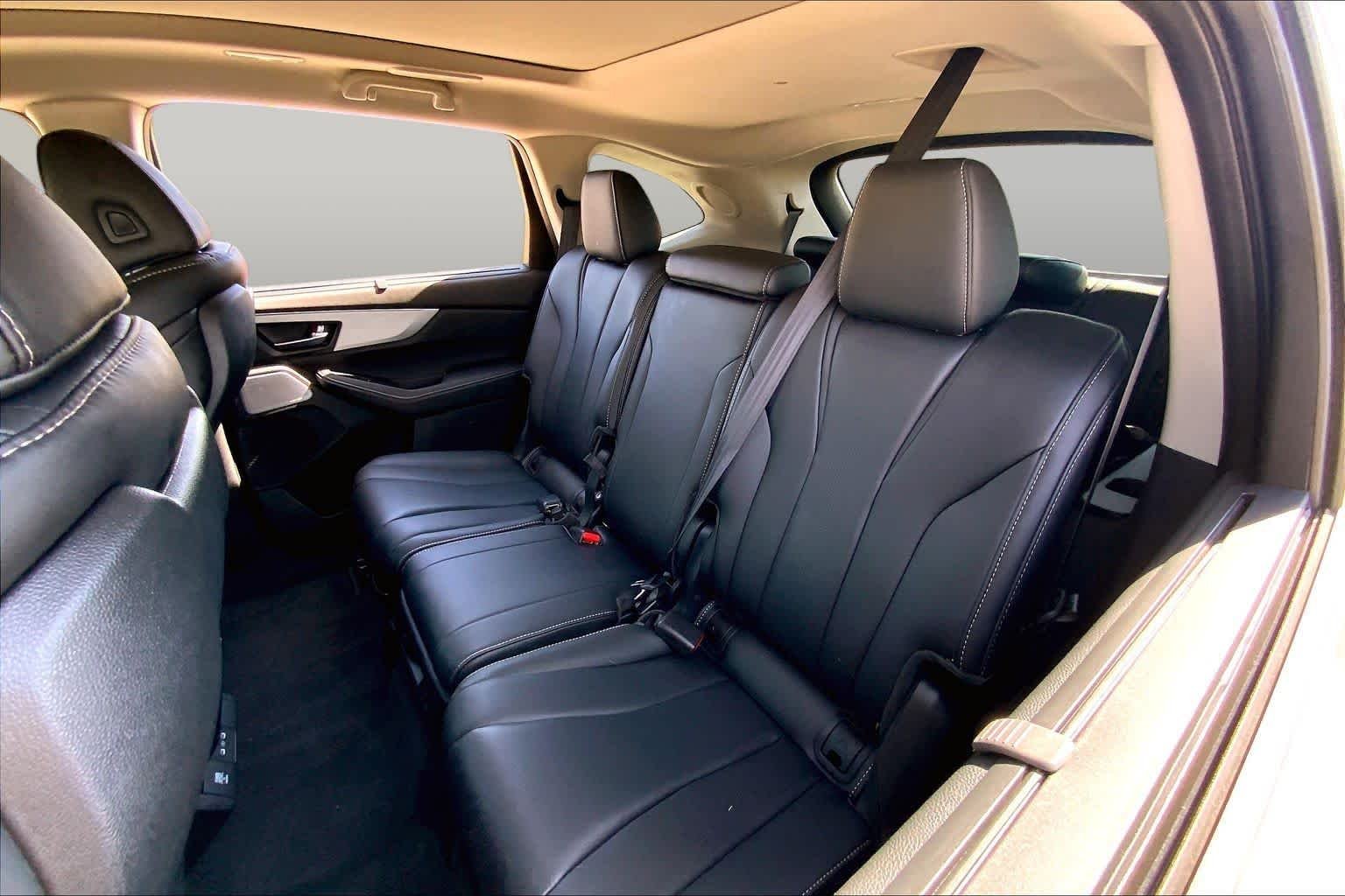 Certified Used 2026 Liquid Carbon Metallic Acura with Technology Package image 20