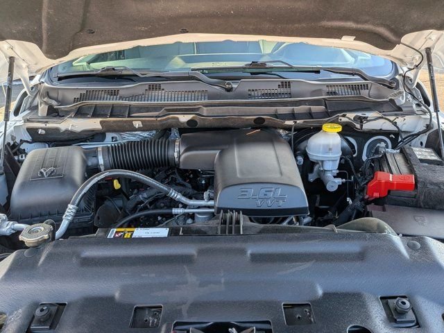 Used 2022 White Ram Warlock image 36