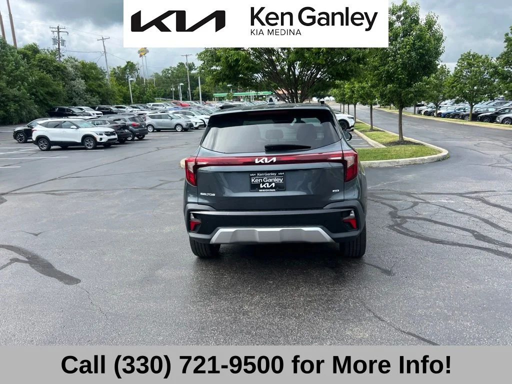 Certified Used 2024 Gray Kia SX image 7