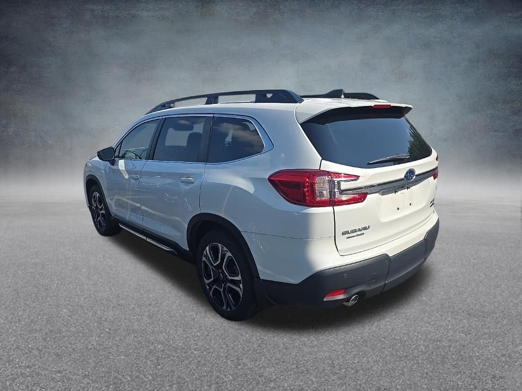 Used 2024 Crystal White Pearl Subaru Limited image 6