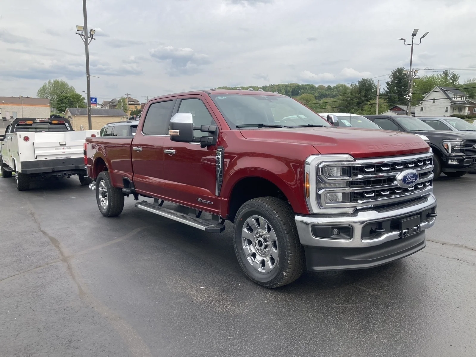 New 2026 Ruby Red Metallic Tinted Clearcoat Ford F-350® Lariat® image 5