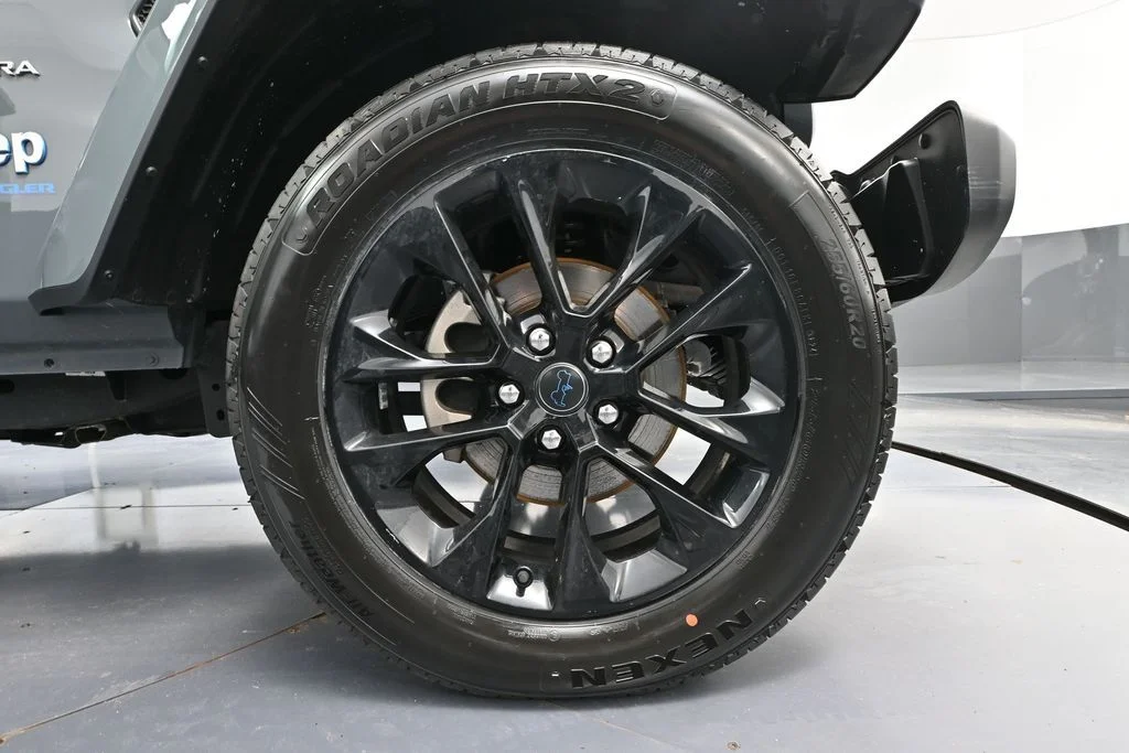 2024 Jeep Wrangler 4xe Sahara 4XE - Photo 17