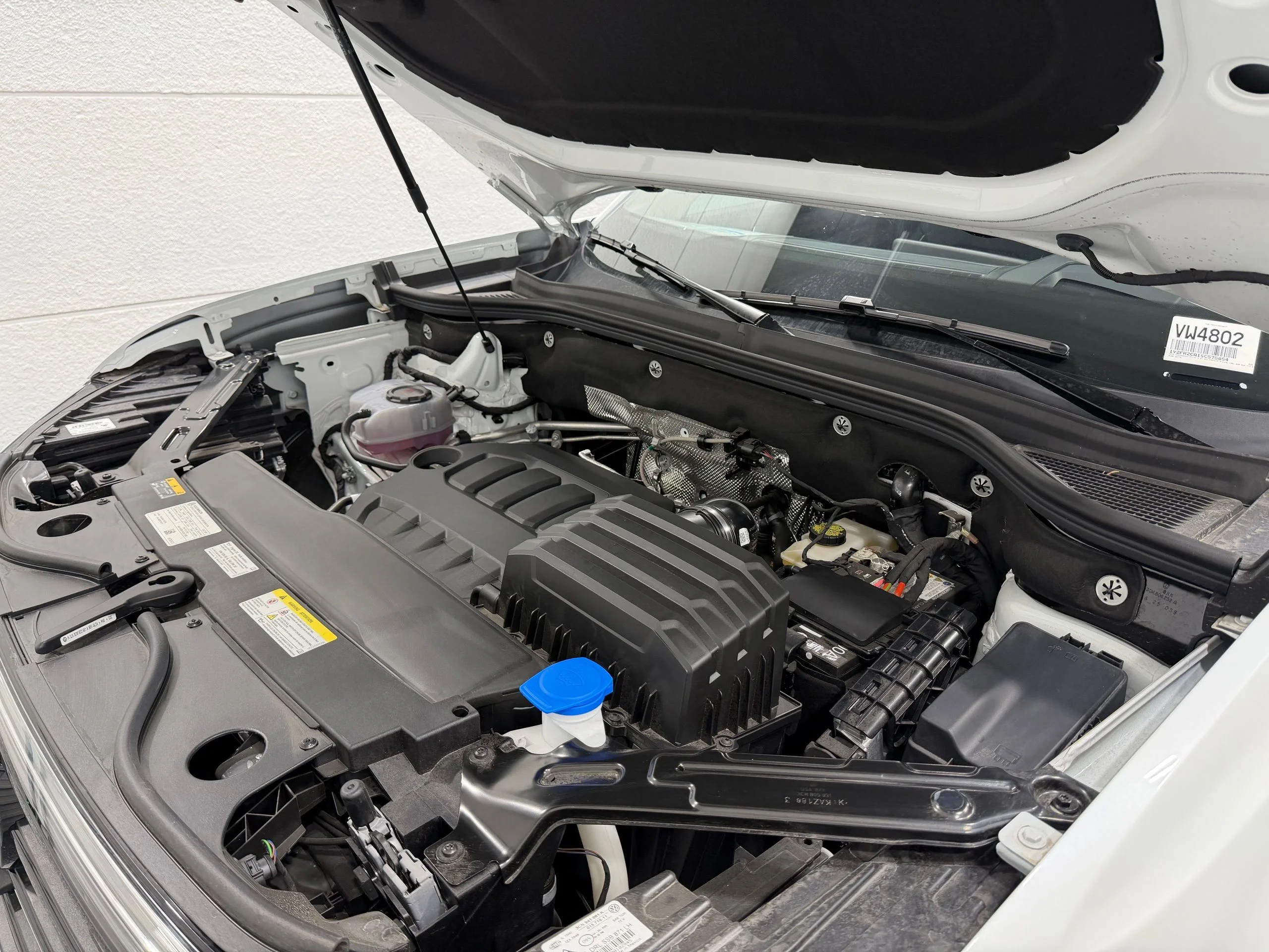 2025 Volkswagen Atlas SEL Premium R-Line - Photo 58