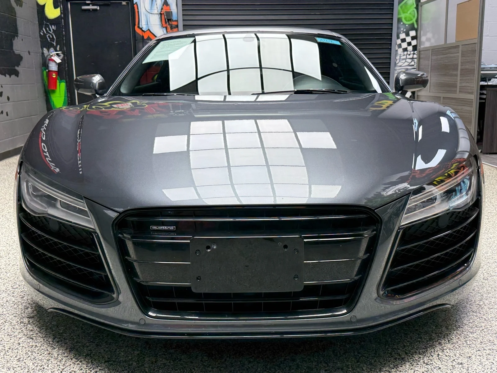 Used 2015 Daytona Gray Pearl Effect (6y) Audi 4.2 QUATTRO SPYDER image 2