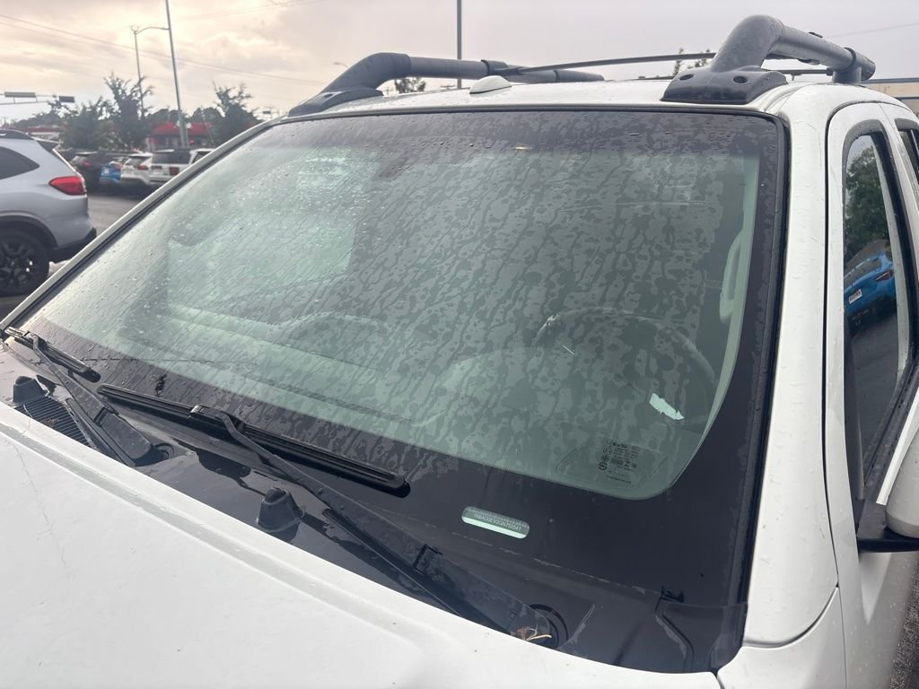 Used 2016 White Nissan PRO-4X image 5