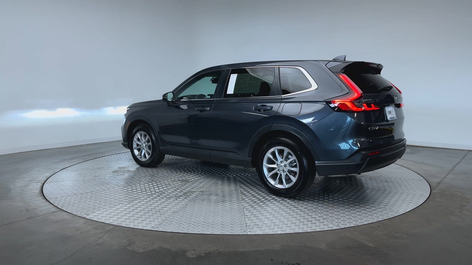 Used 2023 Meteorite Gray Metallic Honda EX image 6