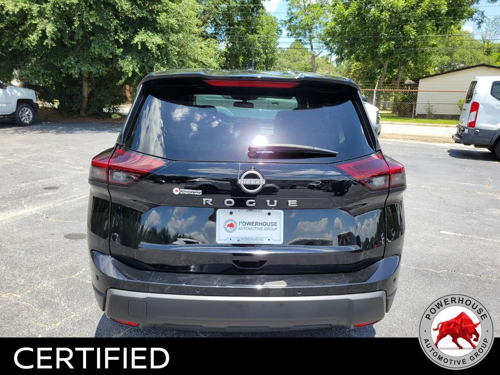 Used 2024 Black Nissan S image 4