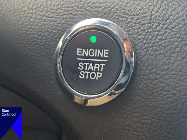 Used 2022 Gray Ford SE image 27