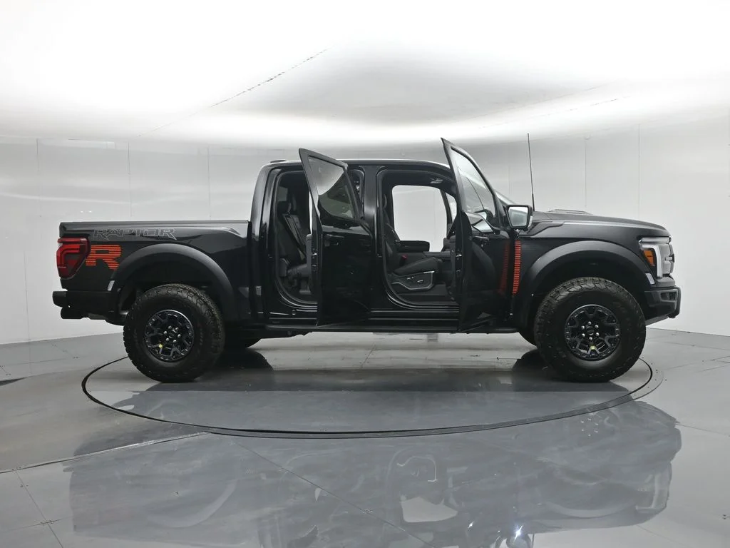 New 2026 Oxford White Ford Raptor image 4
