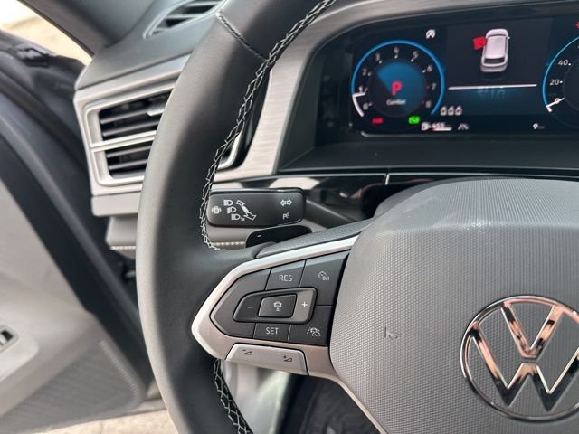 New 2026 Pure Gray Volkswagen 2.0T SE w/Technology image 29