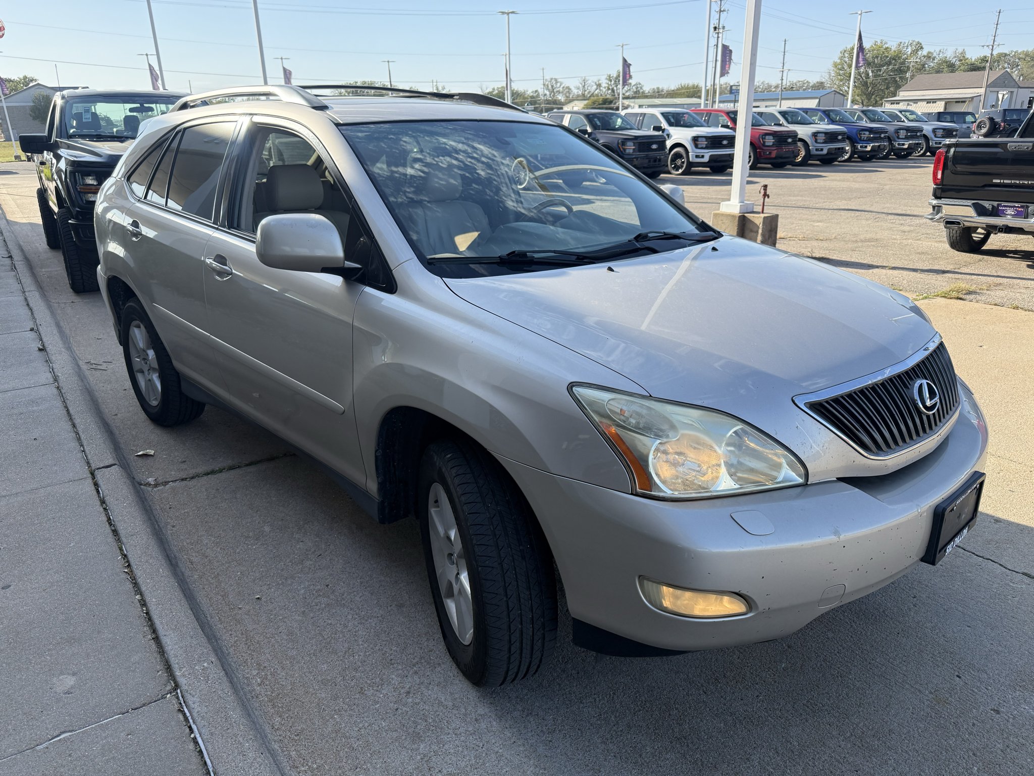 Used 2007  Lexus Base image 4