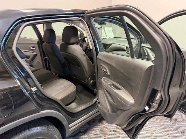 Used 2019 Black Metallic Chevrolet LS image 26