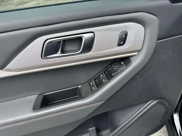 Used 2025 Black Ford Active image 17