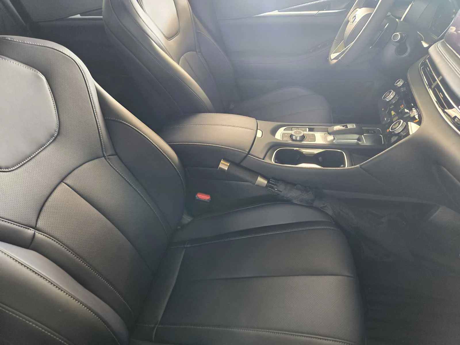 New 2026 MINERAL BLACK INFINITI Sport AWD image 8