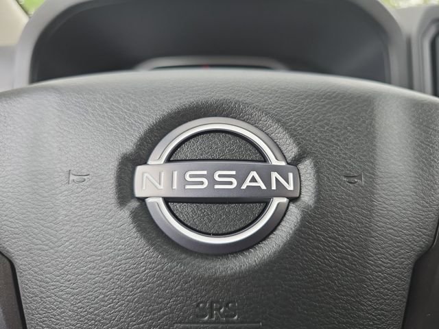 New 2026 Glacier White Nissan Crew Cab S image 5